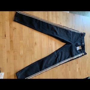 TOPSHOP *NEW* Jamie cut black denim jeans